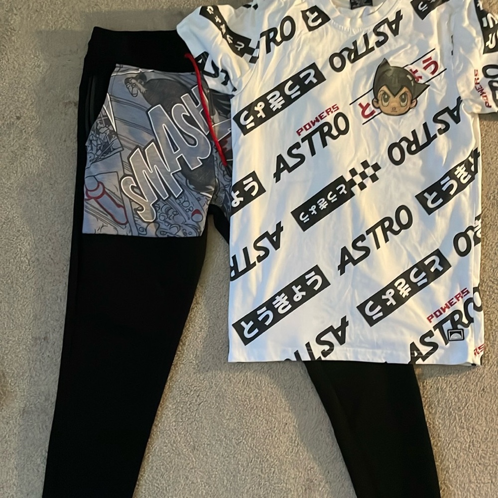 Astro Boy set, top and bottom